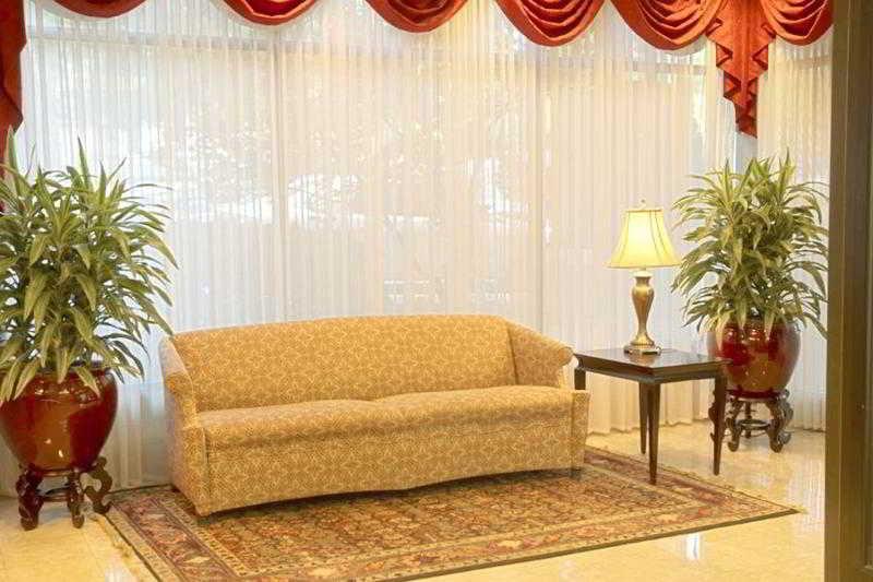 Holiday Inn Washington-Georgetown Номер фото